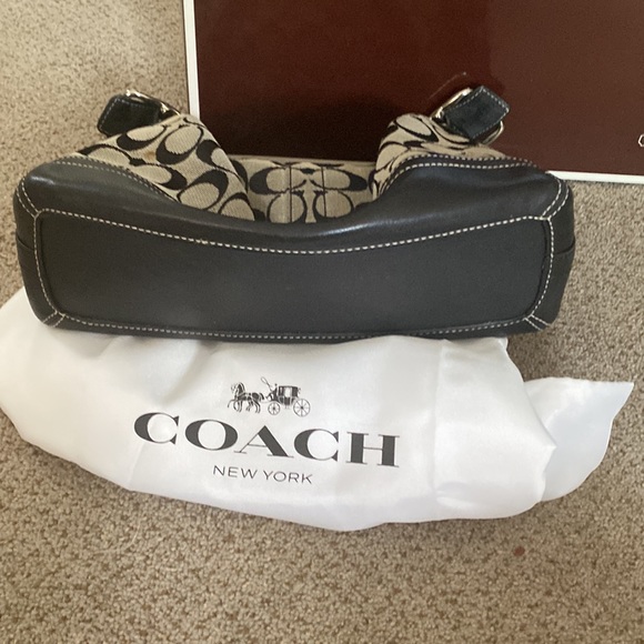 Coach Print Black Handbag - Picture 3 of 4